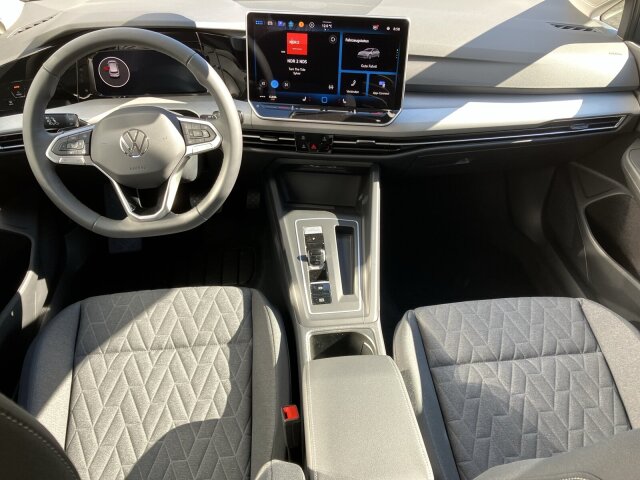 Golf VIII 1.5 eTSI Life AHK,ACC,LED,Garantie BC