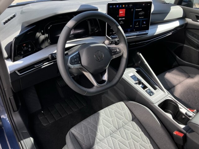 Golf VIII 1.5 eTSI Life AHK,ACC,LED,Garantie BC