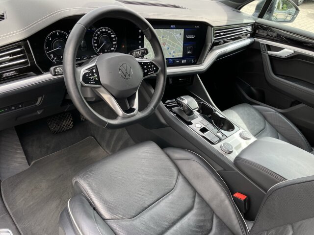 Touareg 3.0 V6 TDI Elegance 4Motion AHK,Stanhz