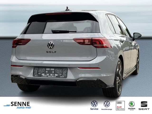 Golf VIII 1.5 eTSI DSG R-Line Black ACC, Pano BC