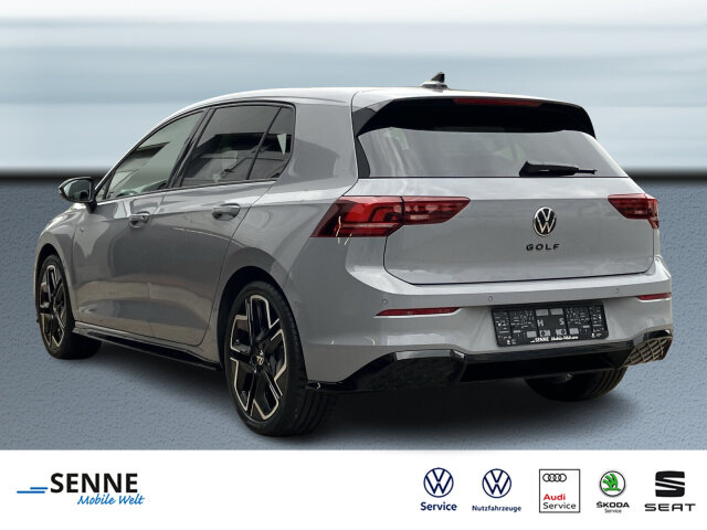 Golf VIII 1.5 eTSI DSG R-Line Black ACC, Pano BC