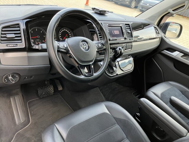 2.0 TDI DSG Comf. AHK,Standh,R-Cam,ACC