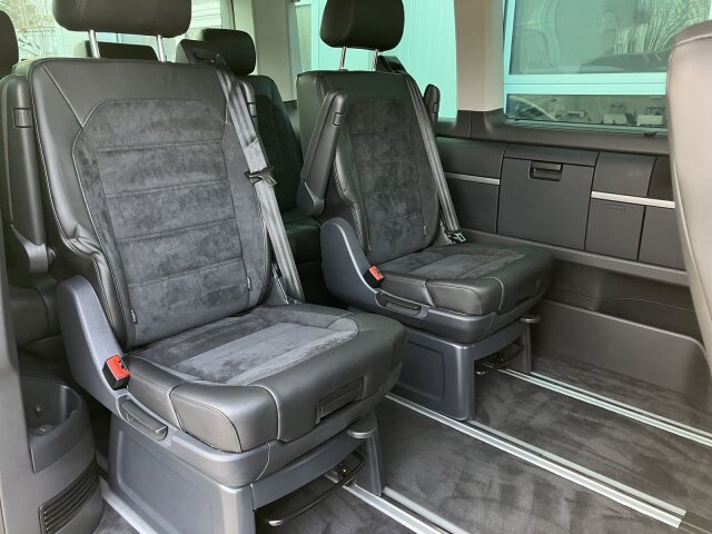 2.0 TDI DSG Comf. AHK,Standh,R-Cam,ACC