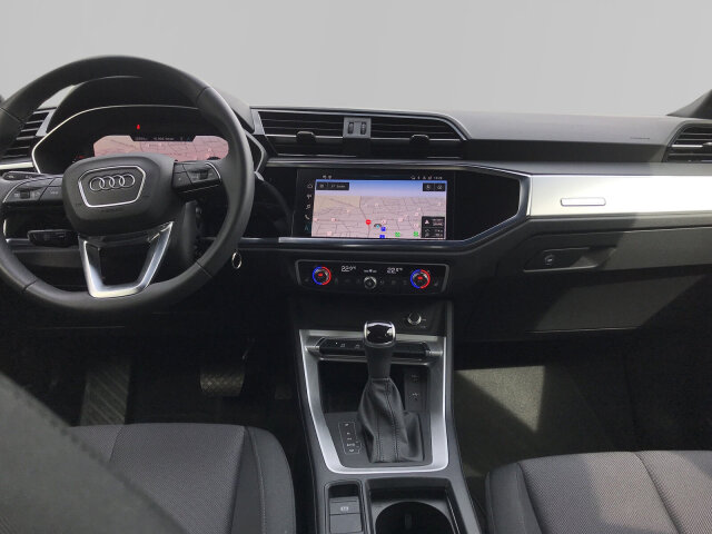 Q3 35 TFSI S tronic, Navi, AHK, LED, Sitzh.