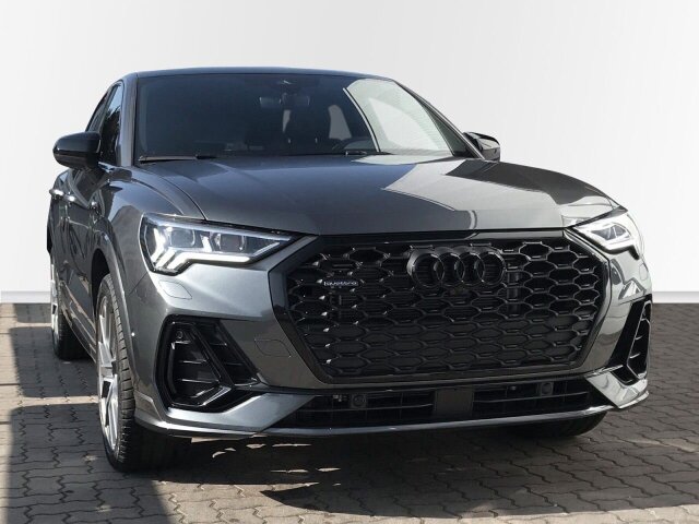 Q3 Sportback 40 2.0 TFSI quattro S line,AHK,Pano