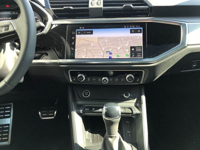 Q3 Sportback 40 2.0 TFSI quattro S line,AHK,Pano