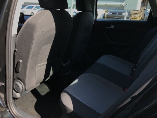 Leon Sportstourer 1.5 eTSI DSG Style, AHK, LED,