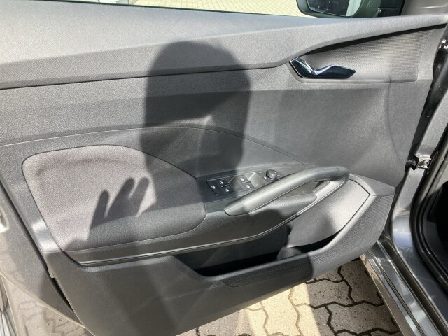 Fabia 1.0 TSI Selection LED,Sizh.,Garantie Klima