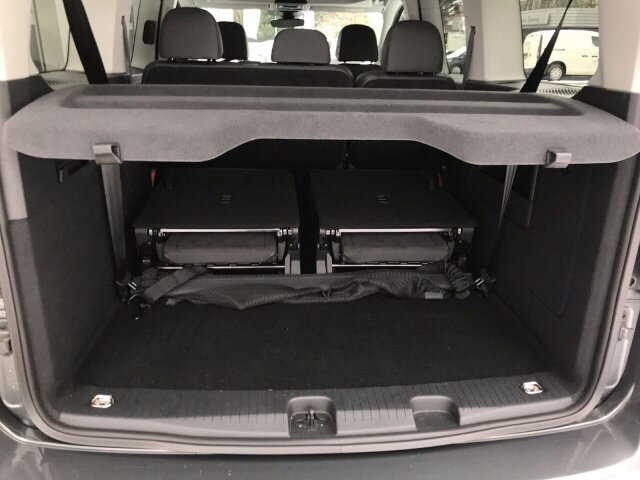 Caddy Maxi Style 2.0TDI DSG, LED, Navi, Kamera