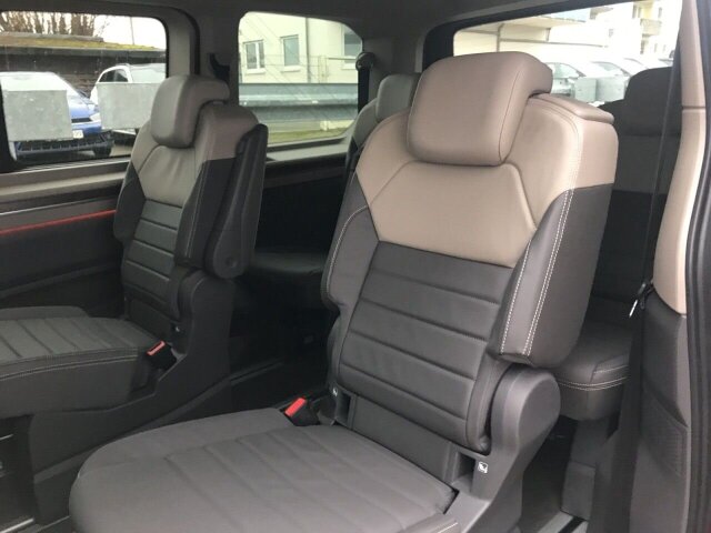 Multivan T7 1.4 DSG Style eHybrid,AHK,Matrix,ACC