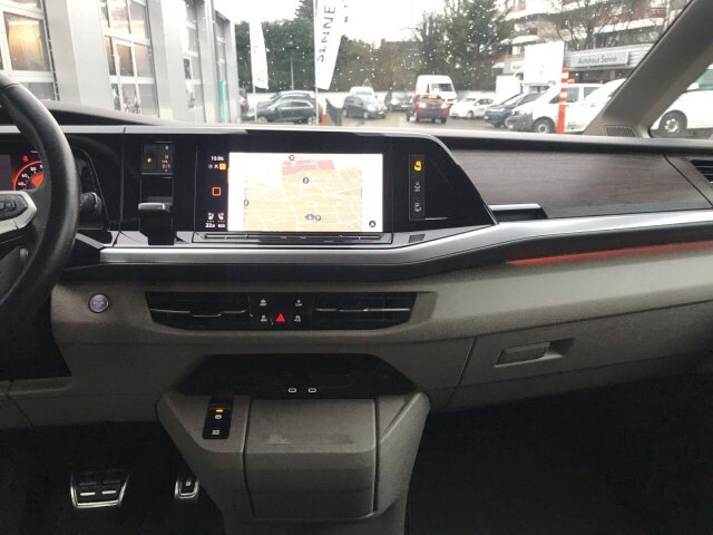 Multivan T7 1.4 DSG Style eHybrid,AHK,Matrix,ACC