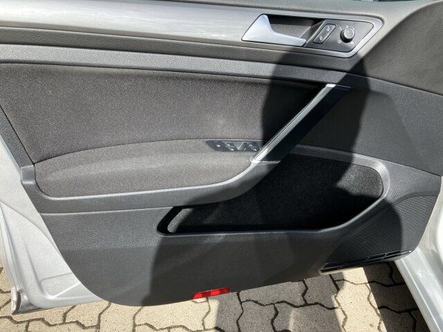 Golf VII 1.2 TSI DSG Allstar Klima,Sitzhzg. AHK,