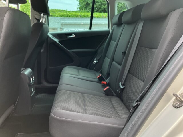 Tiguan 1.4 TSI Trend&Fun AHK,Kamera,Climatr.