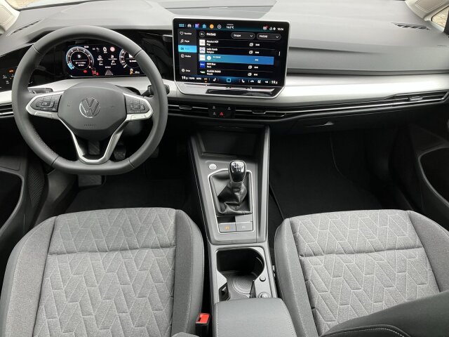 Golf VIII 1.5 TSI Life AHK,Kamera,ACC,LED-Plus