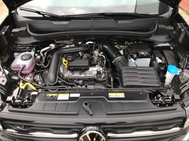 T-Cross 1.0TSI DSG R-Line,Matrix,Kamera,Garantie
