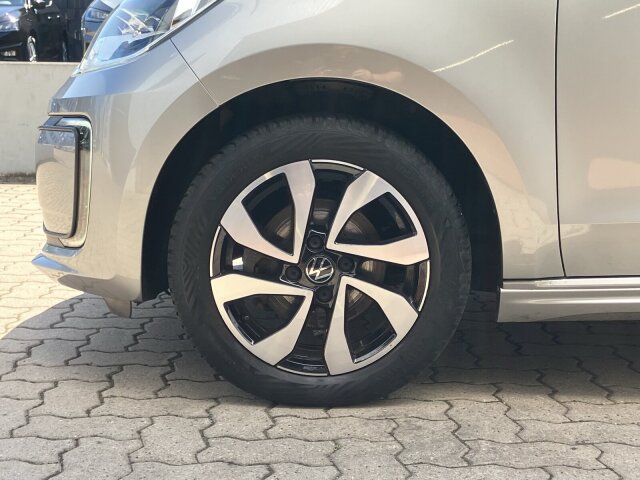 e-up! Active Klima, PDC, Sitzhzg. Park-Assist.