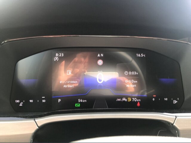 Touran 1.5 TSI DSG R-Line,Navi,LED,AHK,7 Sitze