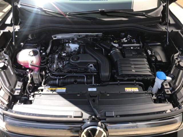 Tiguan 1.5 eTSI DSG Life,AHK,Navi,Garantie Klima