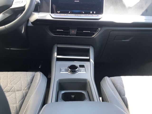 Tiguan 1.5 eTSI DSG Life,AHK,Navi,Garantie Klima