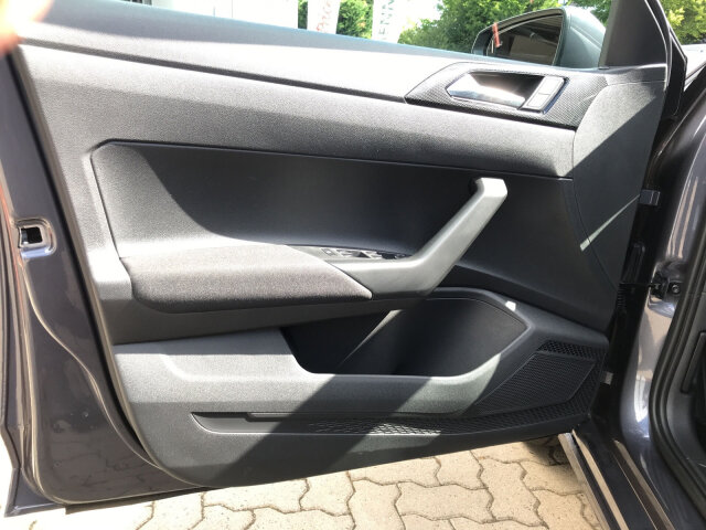 Polo 1.0 TSI DSG Life ACC, LED, Kamera, Sitzh.