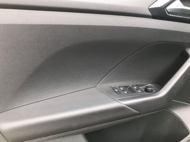 T-Cross 1.0 TSI DSG Life ACC, Matrix, Kamera LED