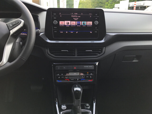 T-Cross 1.0 TSI DSG Life ACC, Matrix, Kamera LED