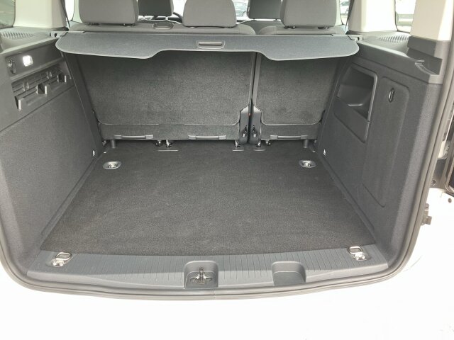 Caddy 1.5 TSI DSG Life Klima, PDC vo. + hi.,GRA, Alu