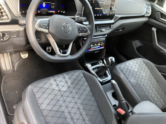 T-Cross 1.0 TSI R-Line Black Style Matrix,Kamera