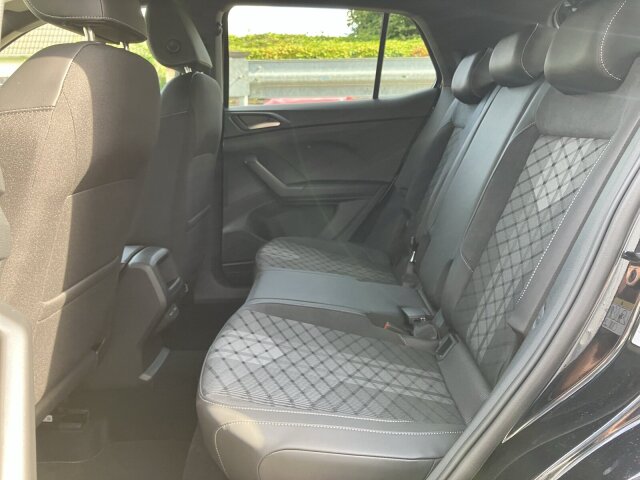T-Cross 1.0 TSI R-Line Black Style Matrix,Kamera