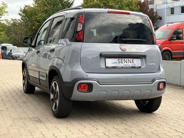 Panda 1.0 Mild Hybrid City Cross Plus Sitzhzg.