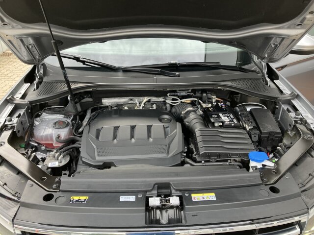 Tiguan Allspace 2.0 TDI DSG Life AHK,ACC,Kamera