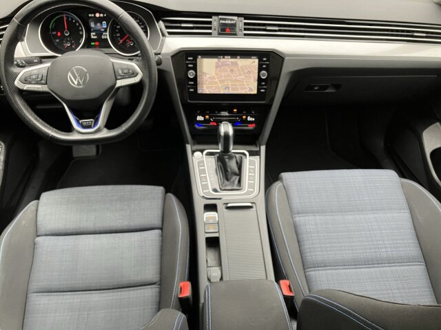Passat Var. 1.4 DSG Hybr.GTE Pano,Matrix,Kamera,